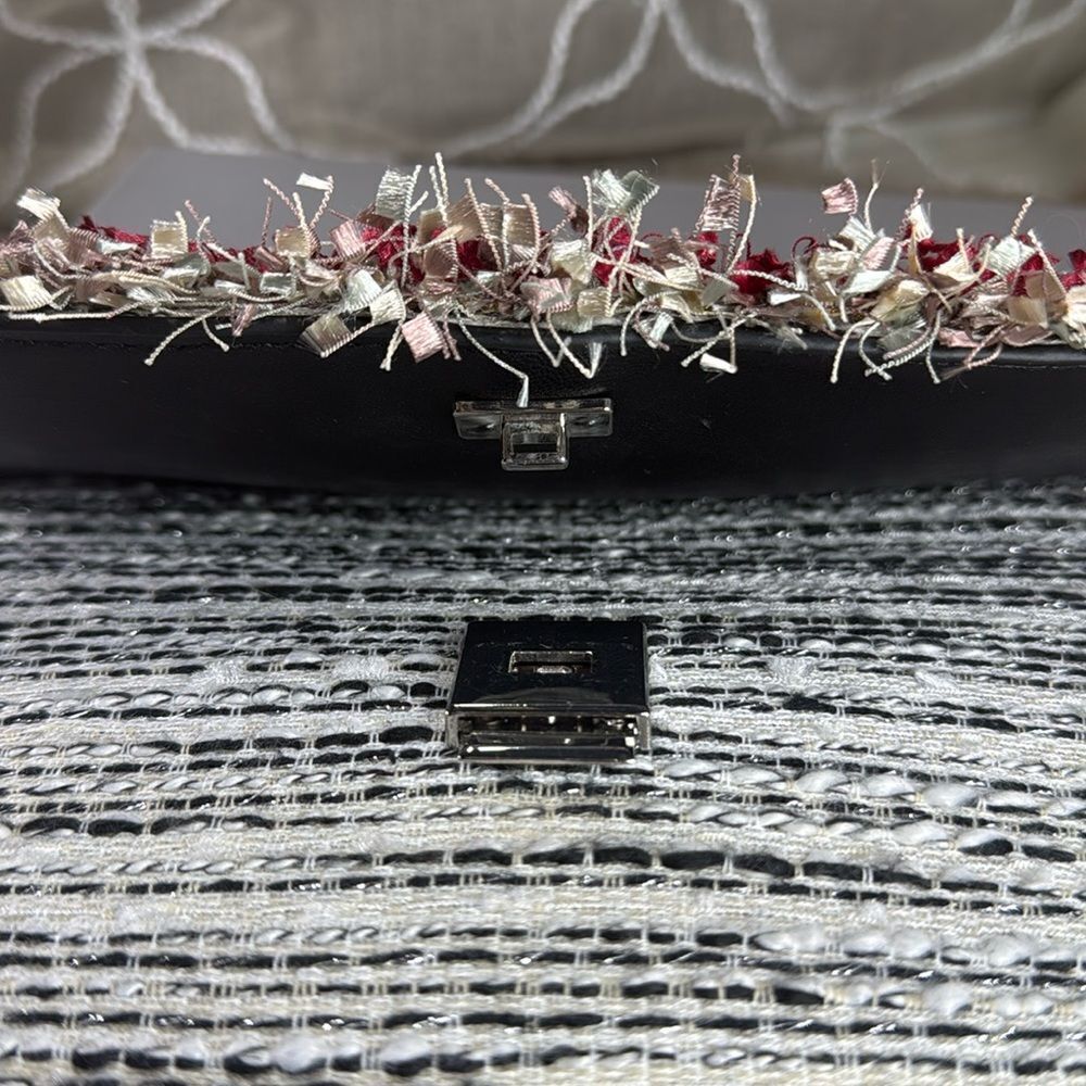 Zara, Multicoloured woven crossbody bag. Pearl and frayed detail on the flap. - Picture 11 of 14
